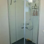 Design Nr 1 Mit Terrasse Und Parkplatz